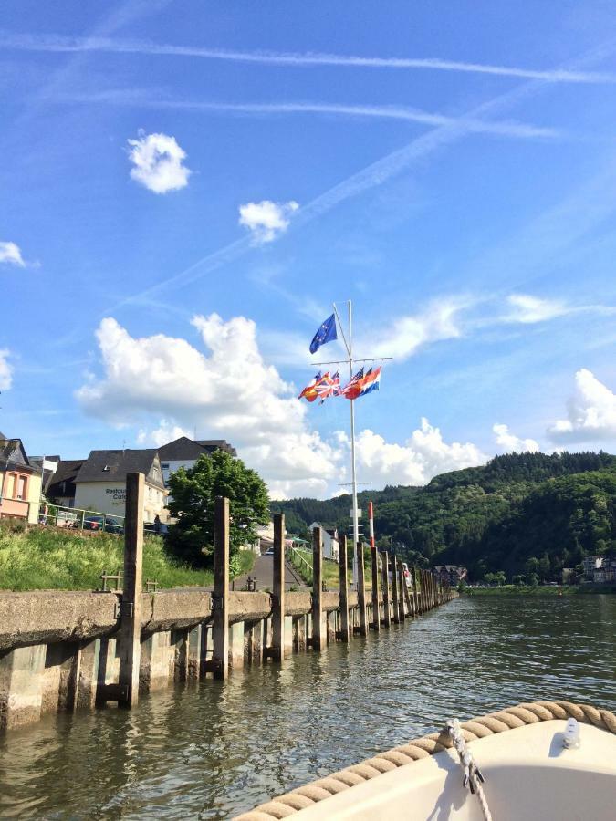Ferienwohnung Ambiente Klotten Bagian luar foto
